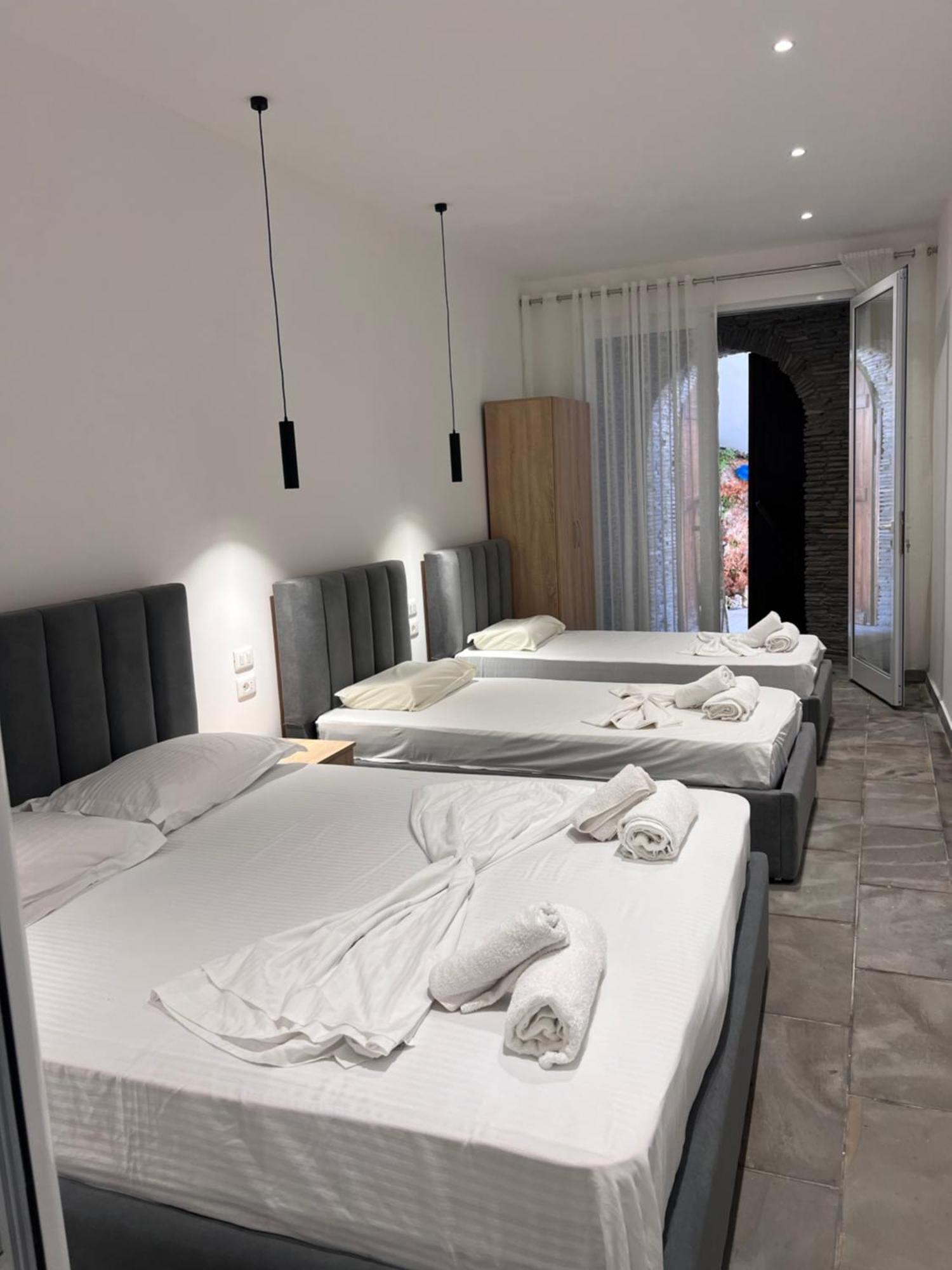 Vila Rexhepaj Vlore Ngoại thất bức ảnh